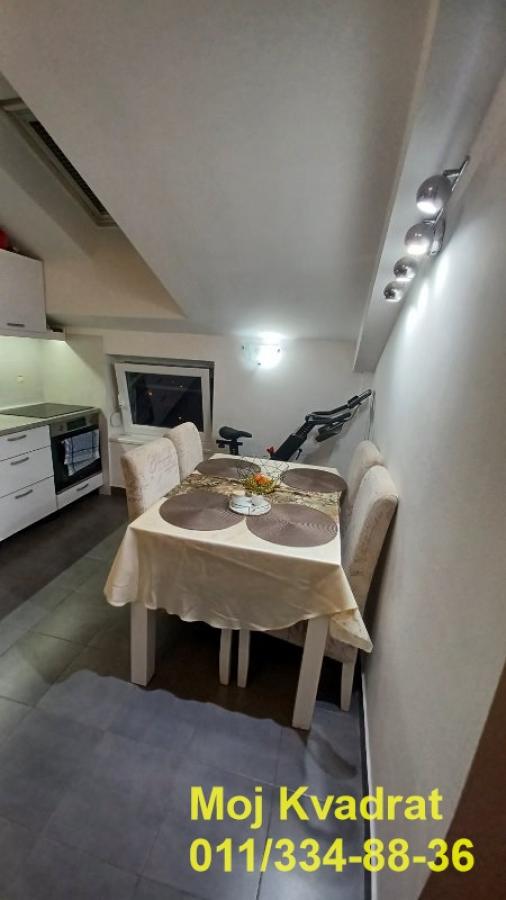 Stan na prodaju u Beogradu, Bele Vode, dvosoban, 50m2, cena 160000 evra