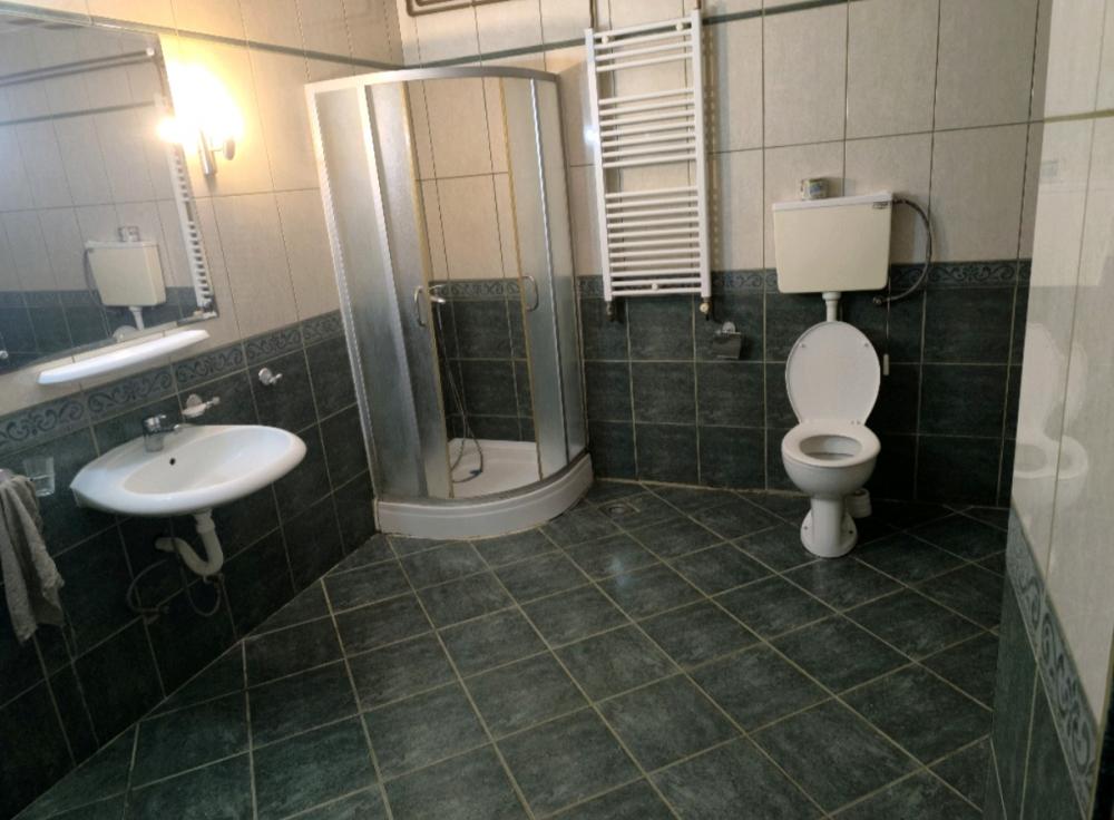 Stan na prodaju u Beogradu, Mirijevo, trosoban, 95m2, cena 200000 evra