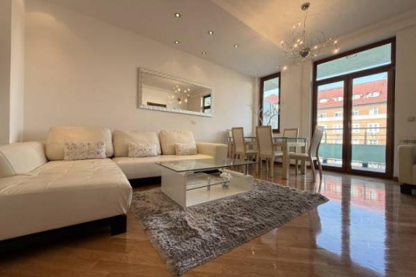 Stan na prodaju u Beogradu, Vračar,Vračar (Hram), dvosoban, 62m2, cena 355000 evra