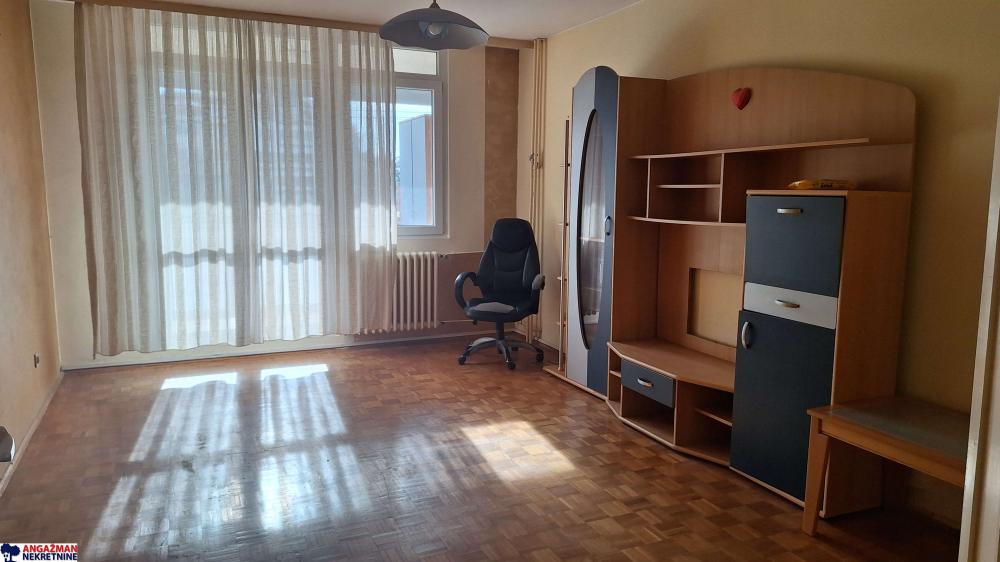 Stan na prodaju u Beogradu, Meandri, trosoban, 77m2, cena 207900 evra