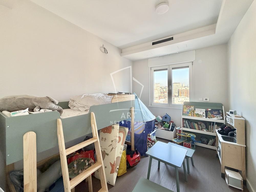 Stan na prodaju u Beogradu, Autokomanda, troiposoban, 118m2, cena 395000 evra