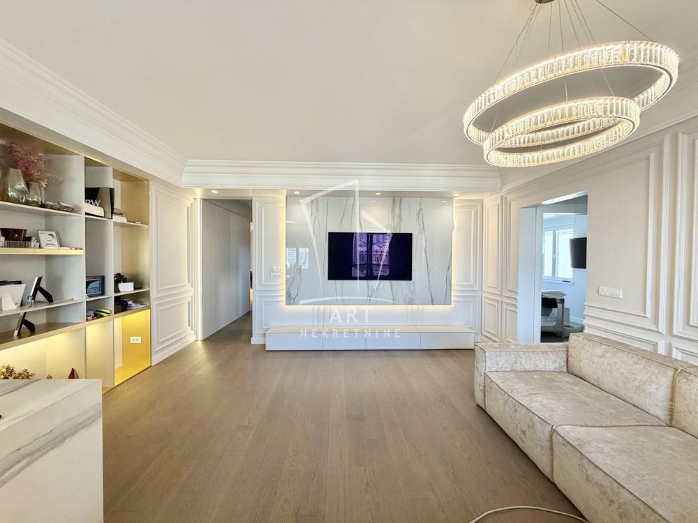 Stan na prodaju u Beogradu, Autokomanda, troiposoban, 118m2, cena 395000 evra