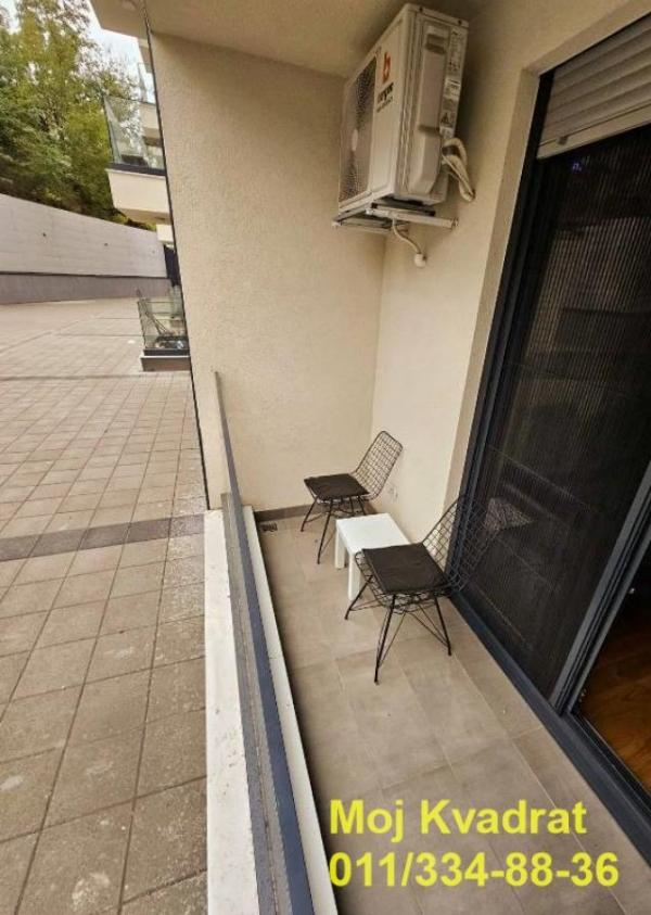 Stan na prodaju u Beogradu, Severni bulevar, jednosoban, 27m2, cena 107000 evra