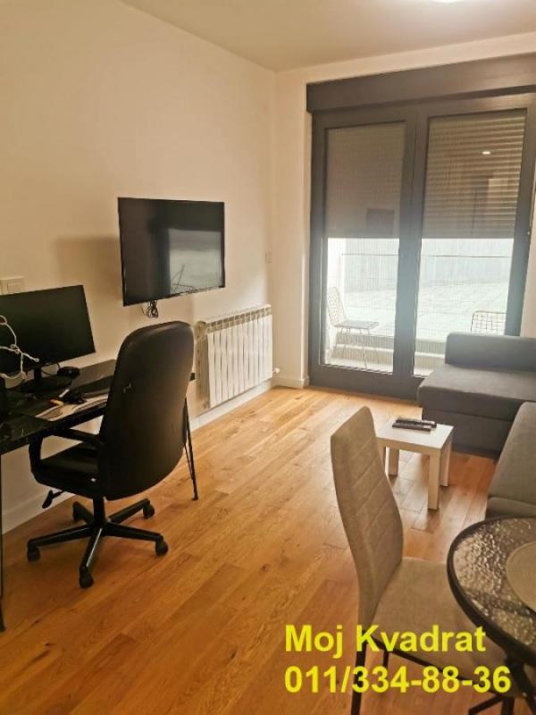 Stan na prodaju u Beogradu, Severni bulevar, jednosoban, 27m2, cena 107000 evra