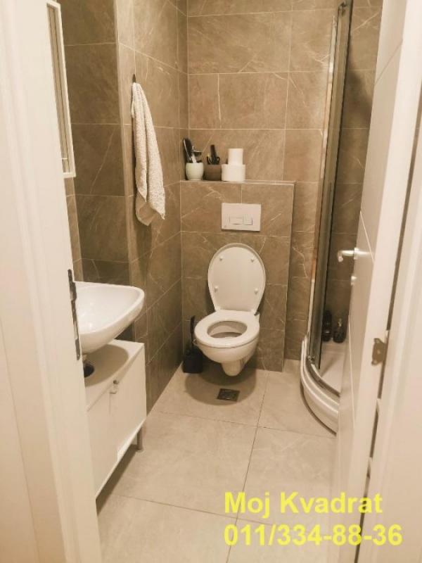 Stan na prodaju u Beogradu, Severni bulevar, jednosoban, 27m2, cena 107000 evra