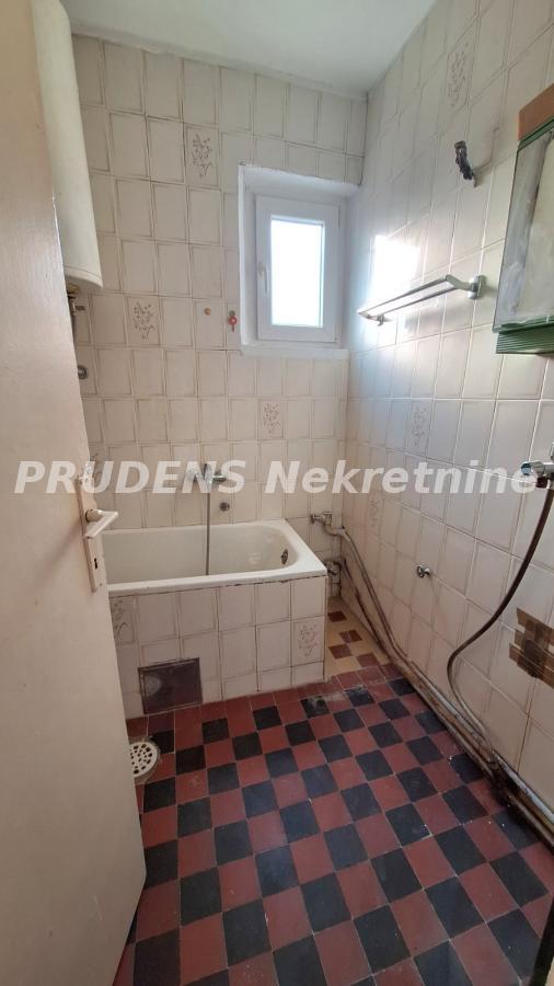 Stan na prodaju u Beogradu, Ćalije, trosoban, 113m2, cena 150000 evra