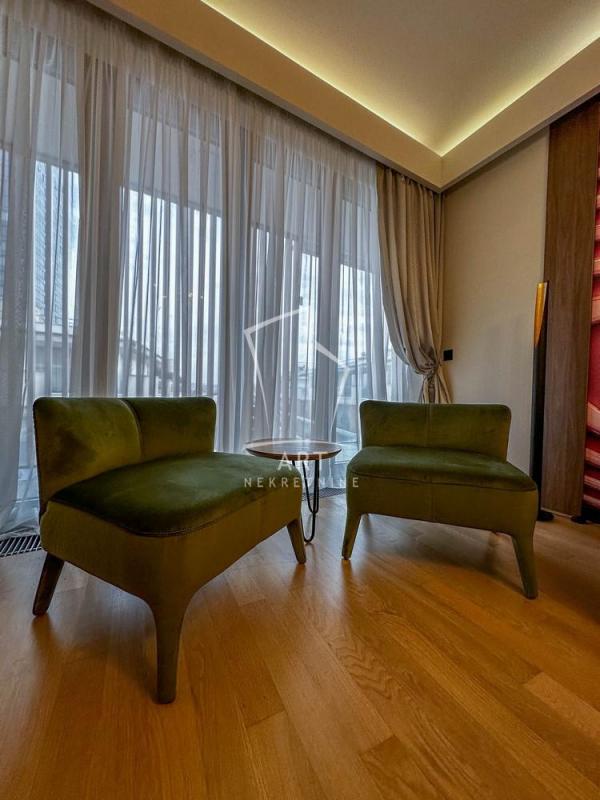 Stan na prodaju u Beogradu, Novi Beograd, trosoban, 82m2, cena 430000 evra