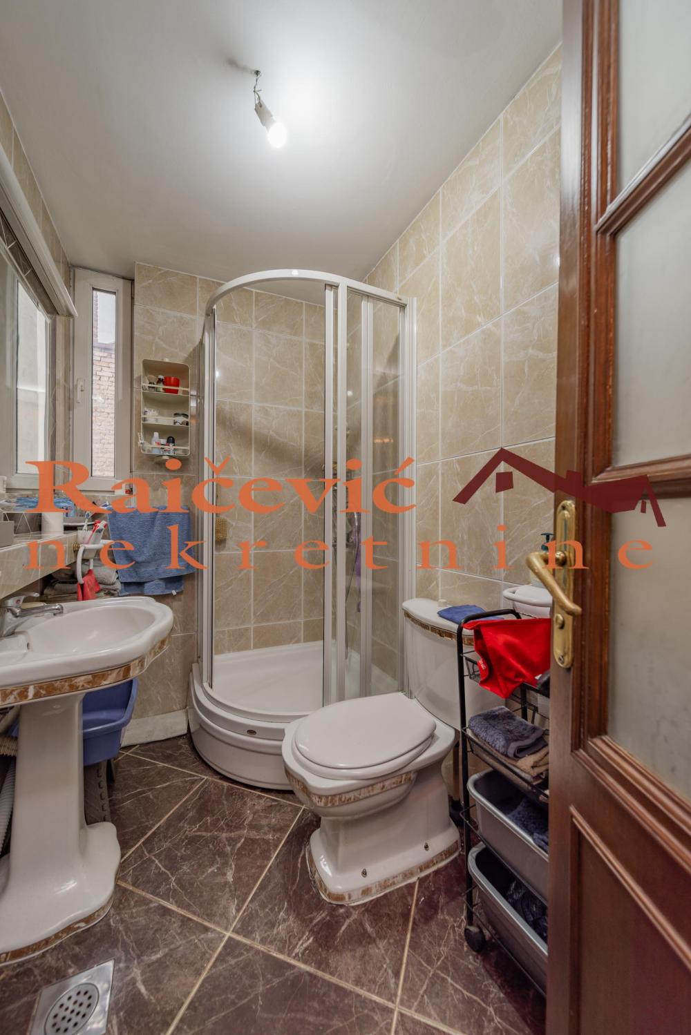 Stan na prodaju u Beogradu, Beograd (centar), 108m2, cena 548900 evra