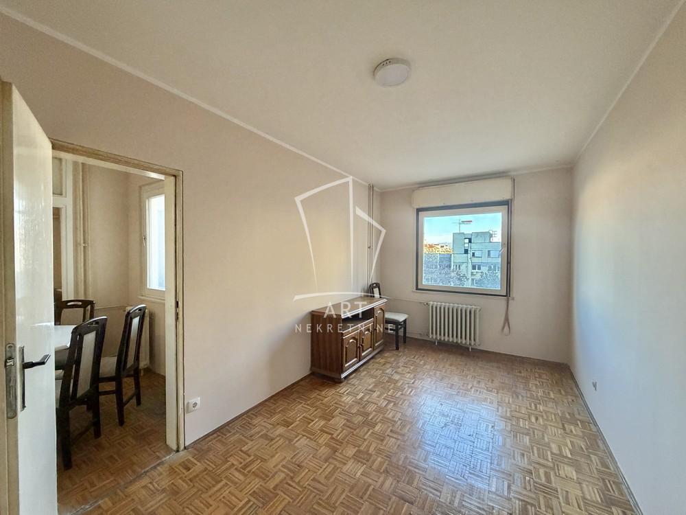 Stan na prodaju u Beogradu, Novi Beograd, dvosoban, 58m2, cena 198000 evra