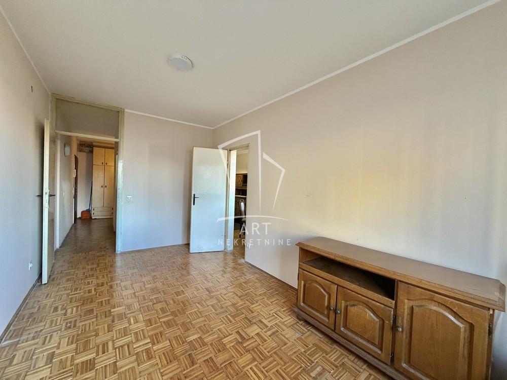 Stan na prodaju u Beogradu, Novi Beograd, dvosoban, 58m2, cena 198000 evra