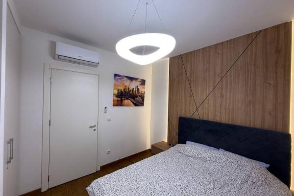 Stan na prodaju u Beogradu, Beograd na vodi, trosoban, 90m2, cena 380000 evra