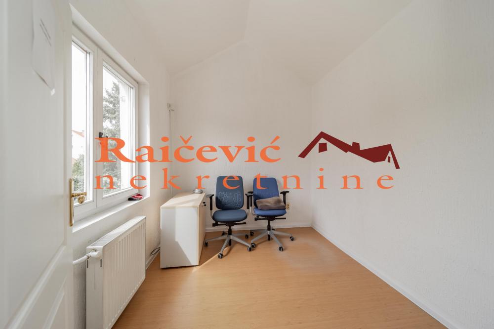 Stan na prodaju u Beogradu, Autokomanda, cetvorosoban, 176m2, cena 450000 evra