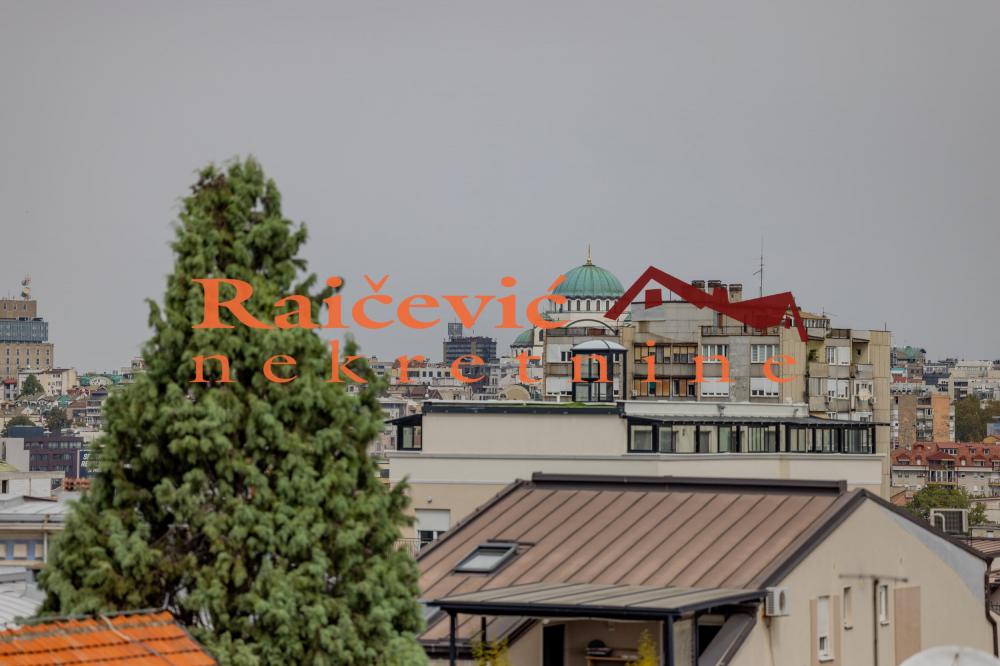 Stan na prodaju u Beogradu, Autokomanda, cetvorosoban, 176m2, cena 450000 evra