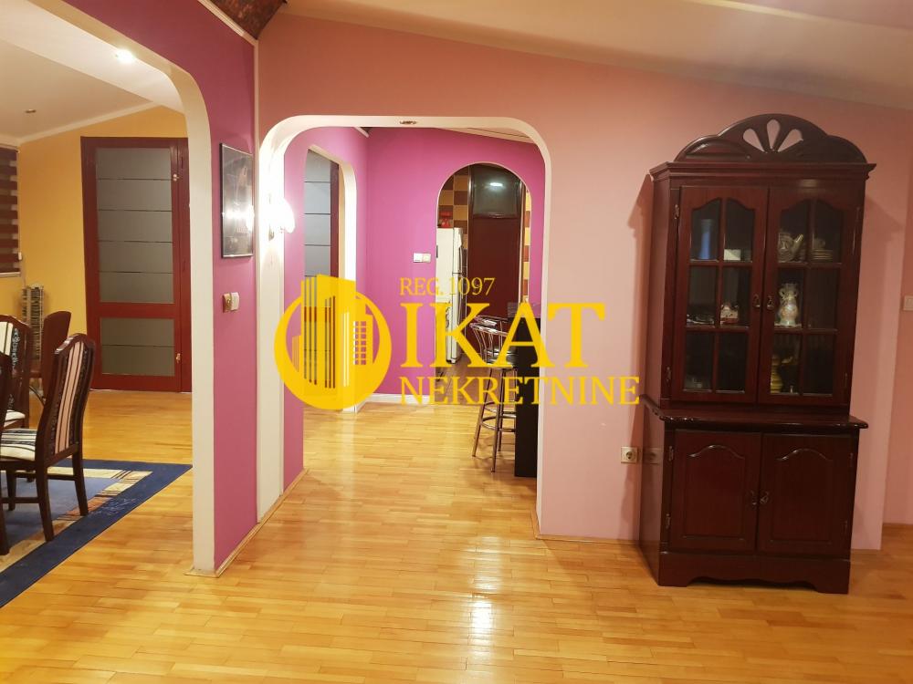 Stan na prodaju u Beogradu, Banovo brdo, cetvorosoban, 142m2, cena 459000 evra