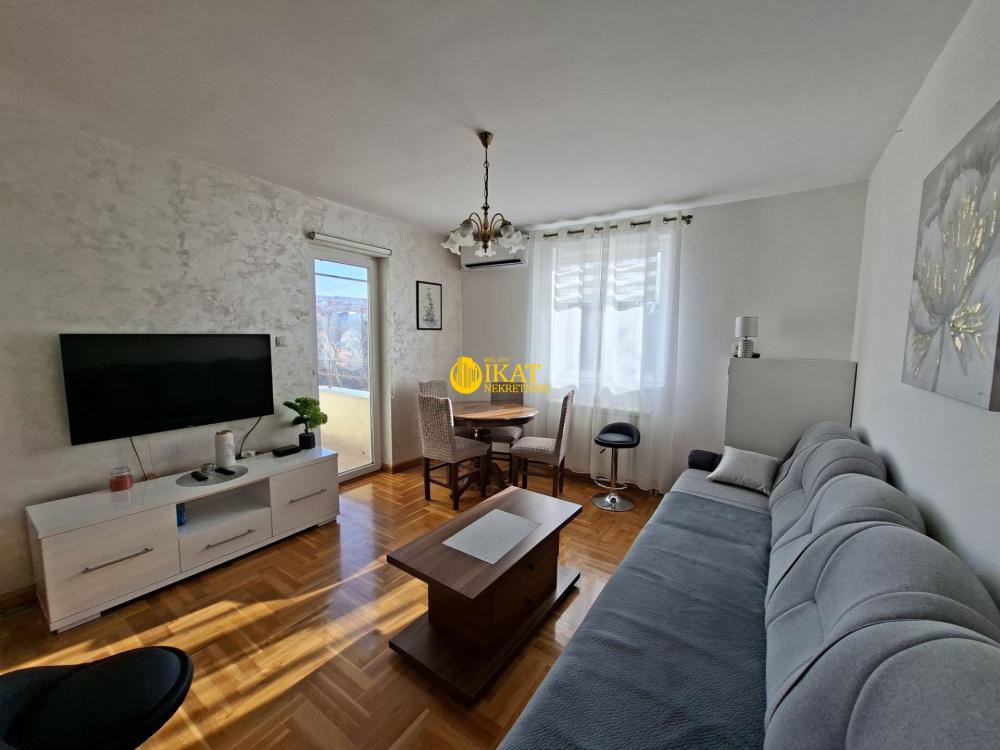 Stan na prodaju u Beogradu, Mirijevo, trosoban, 50m2, cena 160000 evra