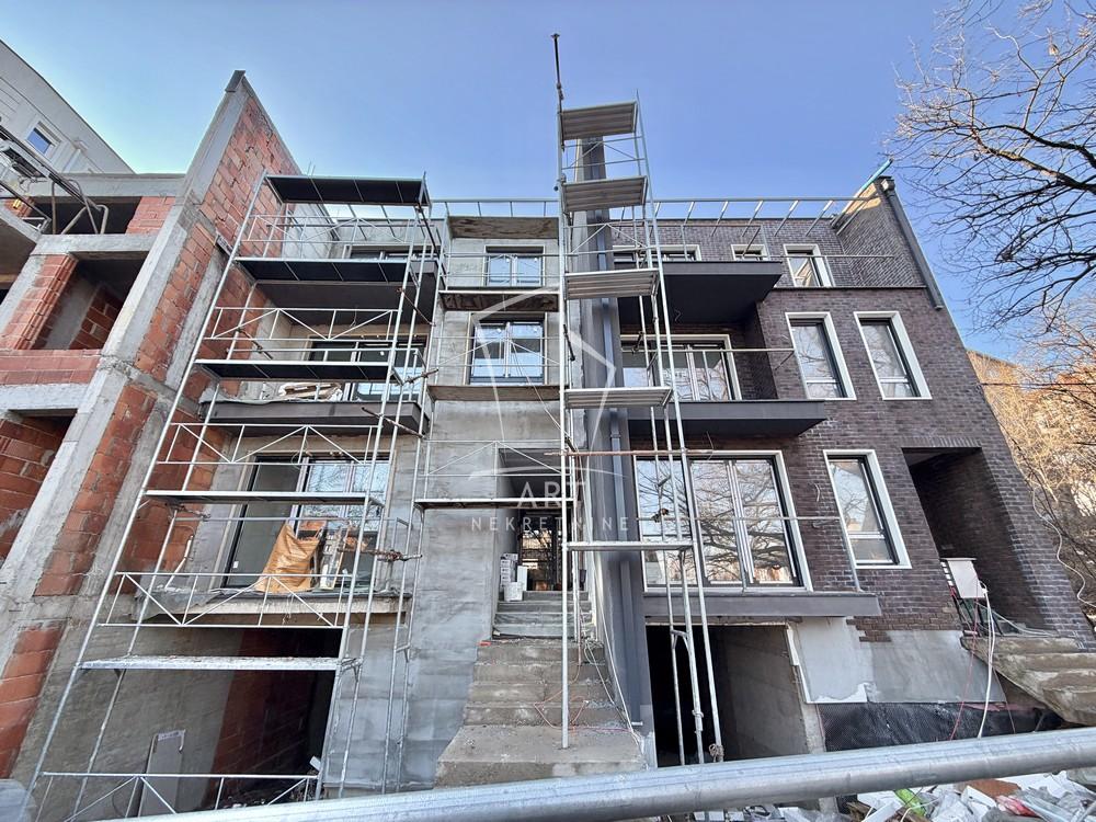 Stan na prodaju u Beogradu, Karaburma, dvosoban, 59m2, cena 175000 evra