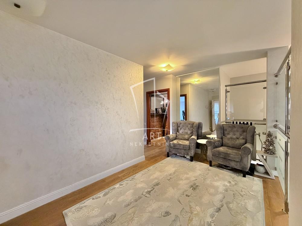 Stan na prodaju u Beogradu, Miljakovac, 234m2, cena 460000 evra