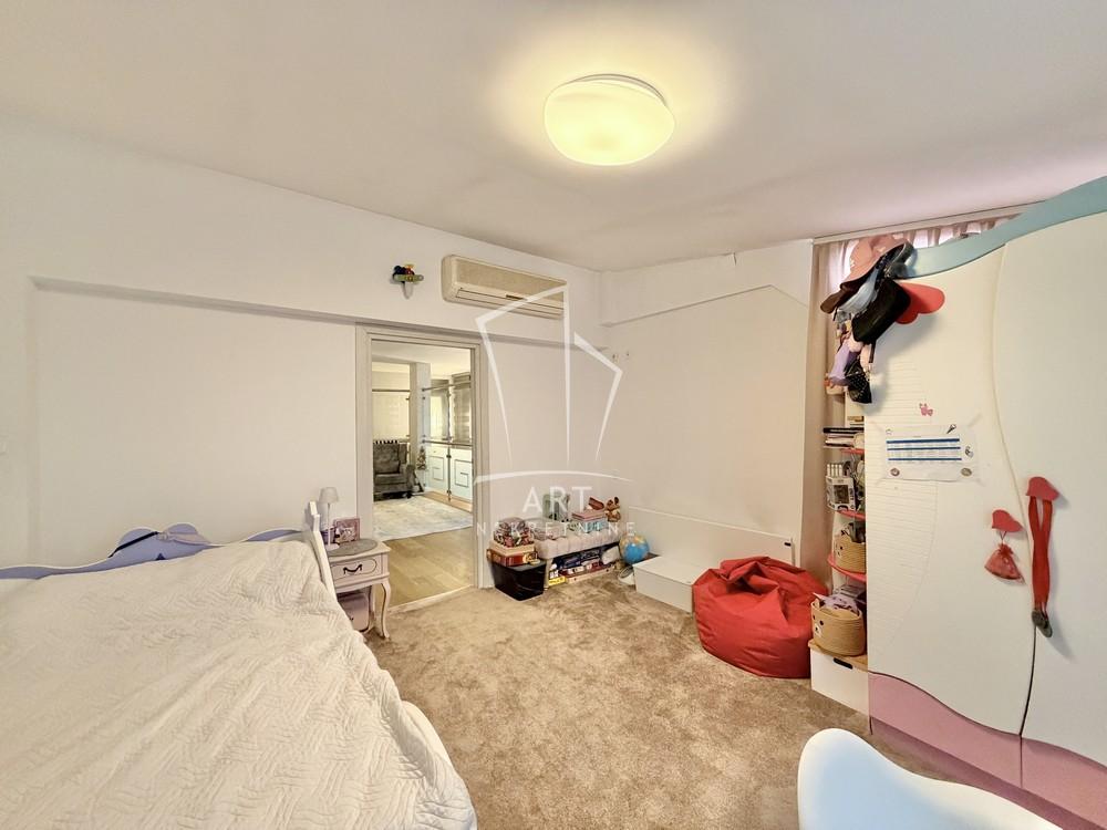 Stan na prodaju u Beogradu, Miljakovac, 234m2, cena 460000 evra