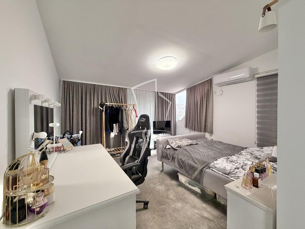 Stan na prodaju u Beogradu, Miljakovac, 234m2, cena 460000 evra