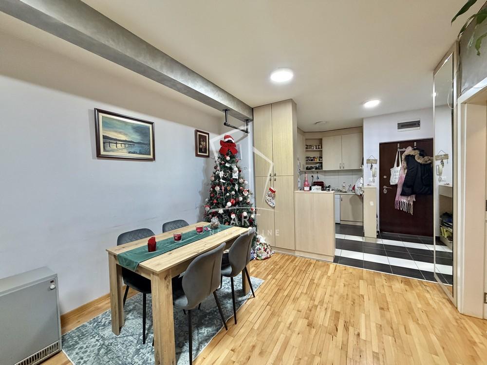 Stan na prodaju u Beogradu, Borča, dvosoban, 30m2, cena 69000 evra