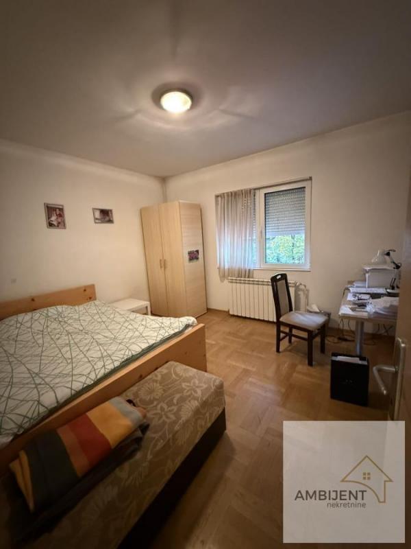 Stan na prodaju u Beogradu, Voždovac, cetvorosoban, 93m2, cena 265000 evra