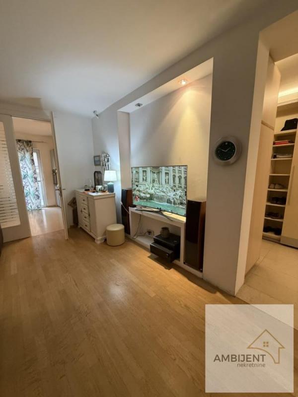 Stan na prodaju u Beogradu, Voždovac, cetvorosoban, 93m2, cena 265000 evra