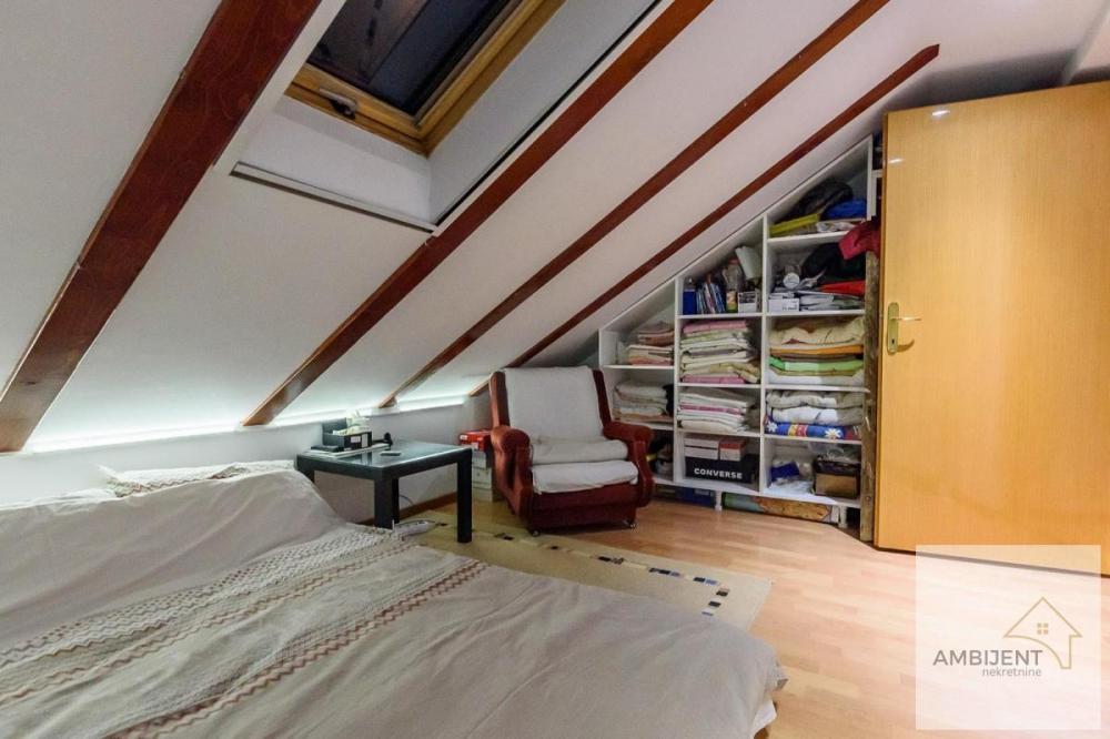 Stan na prodaju u Beogradu, Stari grad, cetvorosoban, 104m2, cena 450000 evra