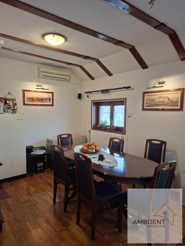 Stan na prodaju u Beogradu, Stari grad, cetvorosoban, 104m2, cena 450000 evra