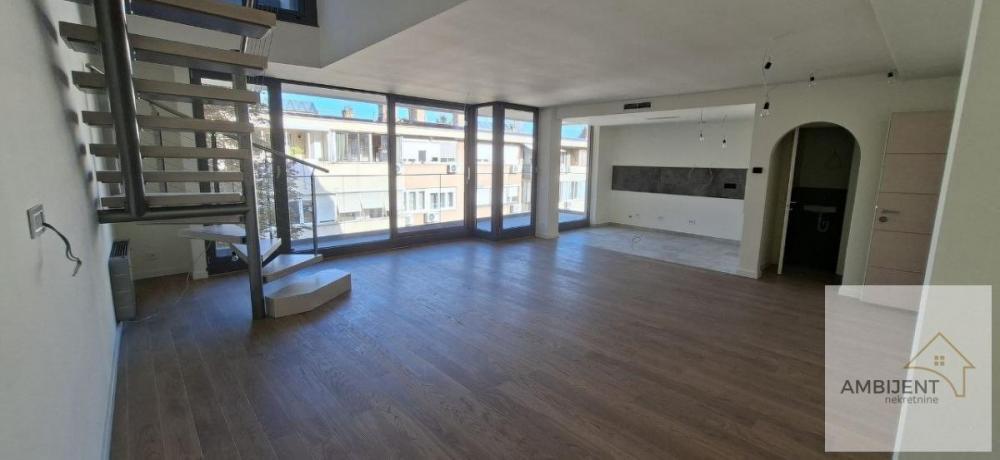 Stan na prodaju u Beogradu, Autokomanda, troiposoban, 133m2, cena 504400 evra