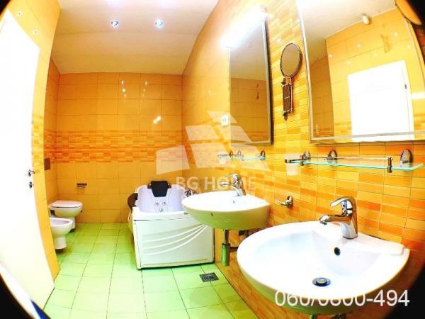 Stan na prodaju u Beogradu, Zvezdara, cetvorosoban, 157m2, cena 390000 evra