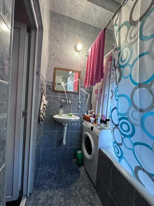 Stan na prodaju u Beogradu, Kalenić pijaca, dvosoban, 46m2, cena 225000 evra