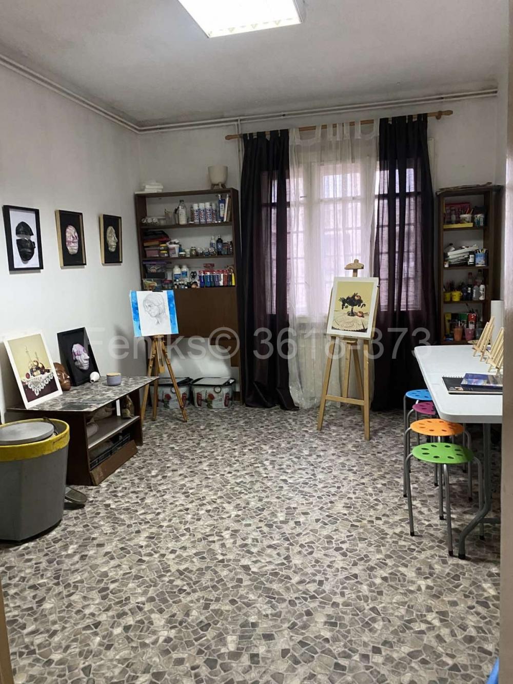 Stan na prodaju u Beogradu, Kneza Miloša, trosoban, 81m2, cena 330000 evra