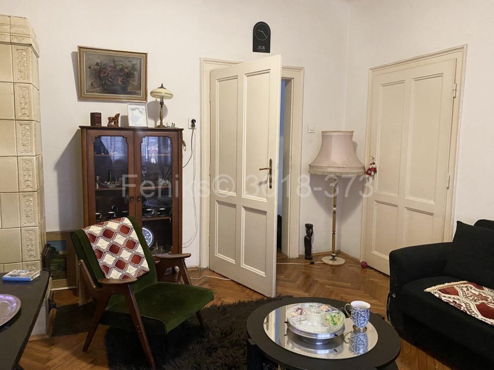 Stan na prodaju u Beogradu, Kneza Miloša, trosoban, 81m2, cena 330000 evra