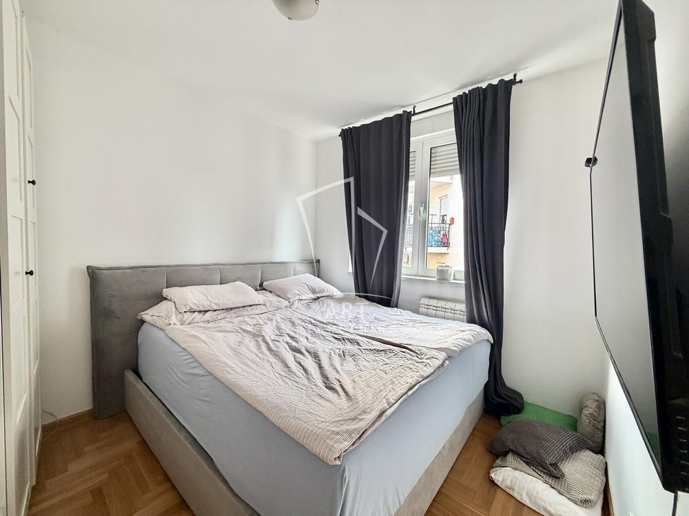 Stan na prodaju u Beogradu, Pašino brdo, cetvorosoban, 65m2, cena 338000 evra