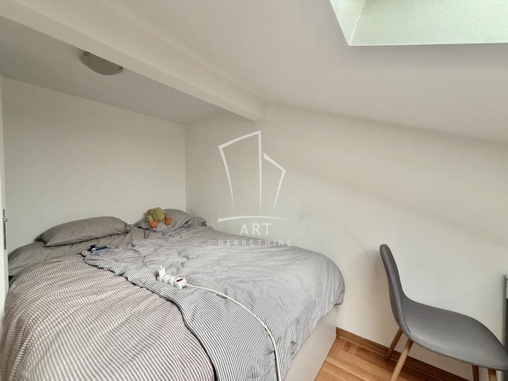 Stan na prodaju u Beogradu, Pašino brdo, cetvorosoban, 65m2, cena 338000 evra