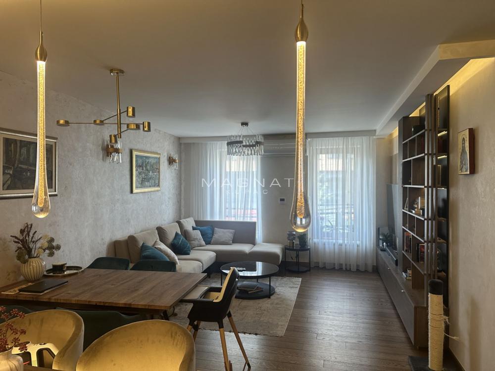 Stan na prodaju u Beogradu, Vračar, cetvorosoban, 115m2, cena 395000 evra