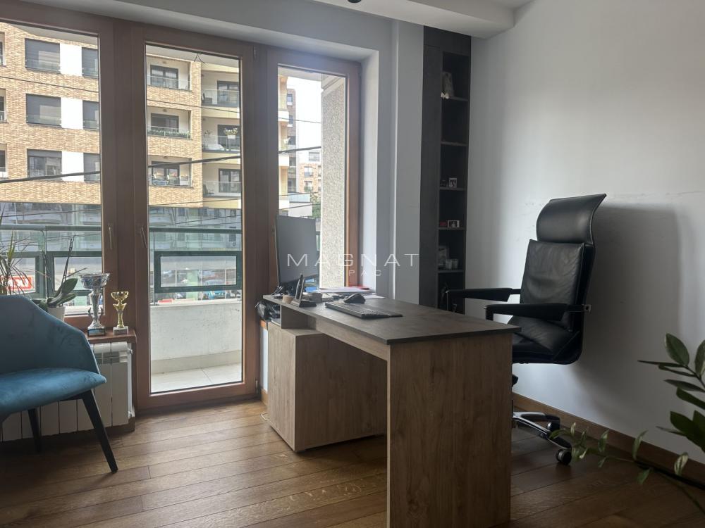 Stan na prodaju u Beogradu, Vračar, cetvorosoban, 115m2, cena 395000 evra