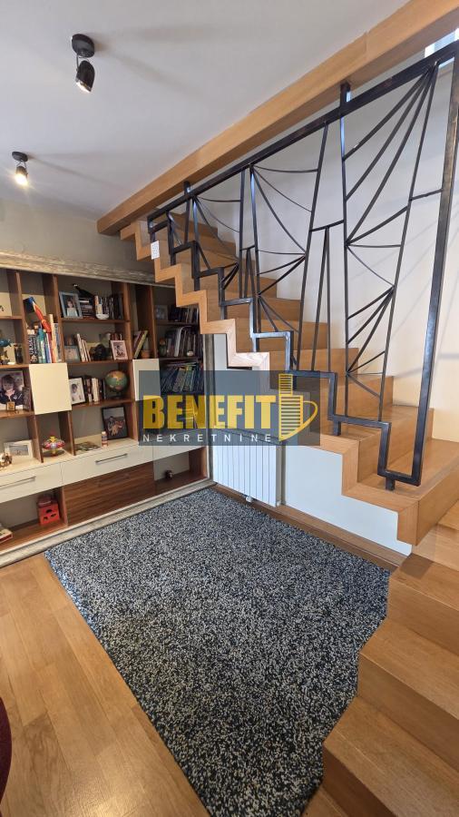 Stan na prodaju u Beogradu, Gundulićev venac, 144m2, cena 452000 evra