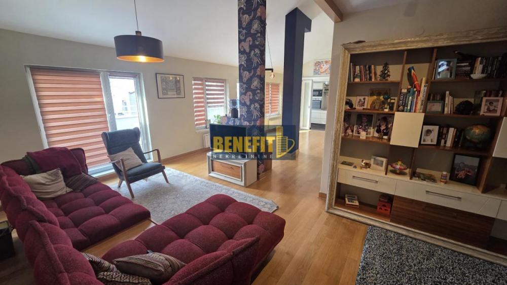 Stan na prodaju u Beogradu, Gundulićev venac, 144m2, cena 452000 evra