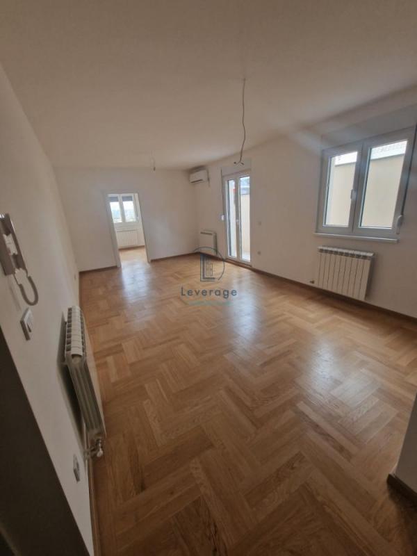 Stan na prodaju u Beogradu, Mirijevo, dvoiposoban, 58m2, cena 126000 evra