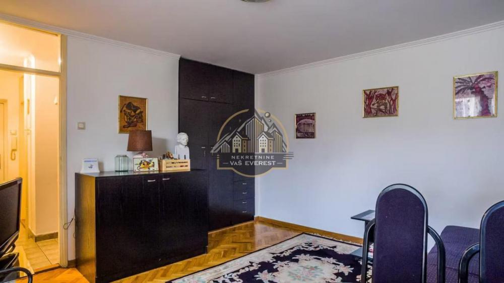 Stan na prodaju u Beogradu, Konjarnik, jednosoban, 25m2, cena 120000 evra