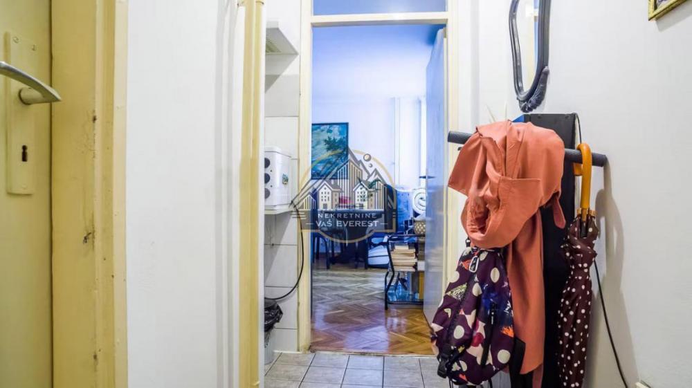 Stan na prodaju u Beogradu, Konjarnik, jednosoban, 25m2, cena 120000 evra