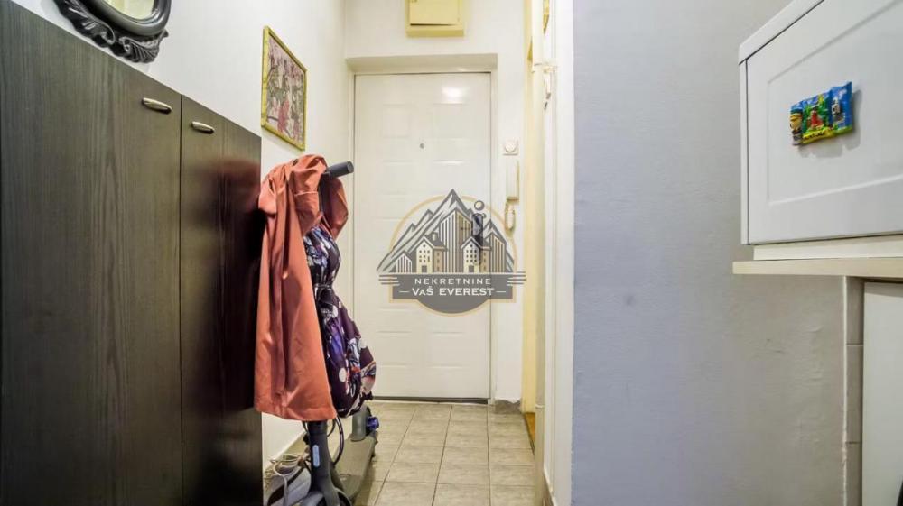 Stan na prodaju u Beogradu, Konjarnik, jednosoban, 25m2, cena 120000 evra