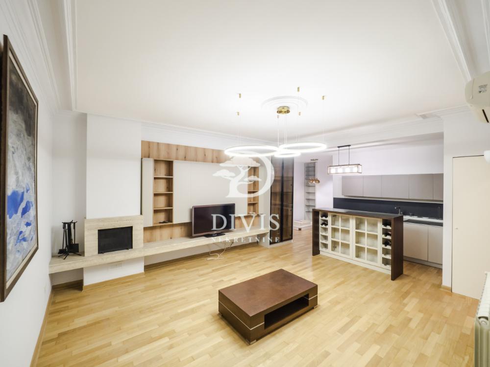 Stan na prodaju u Beogradu, Krunski venac, cetvorosoban, 105m2, cena 485000 evra