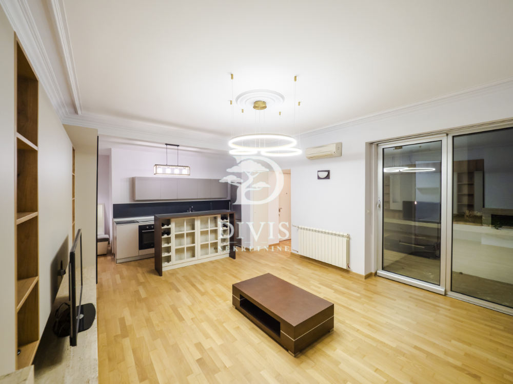 Stan na prodaju u Beogradu, Krunski venac, cetvorosoban, 105m2, cena 485000 evra