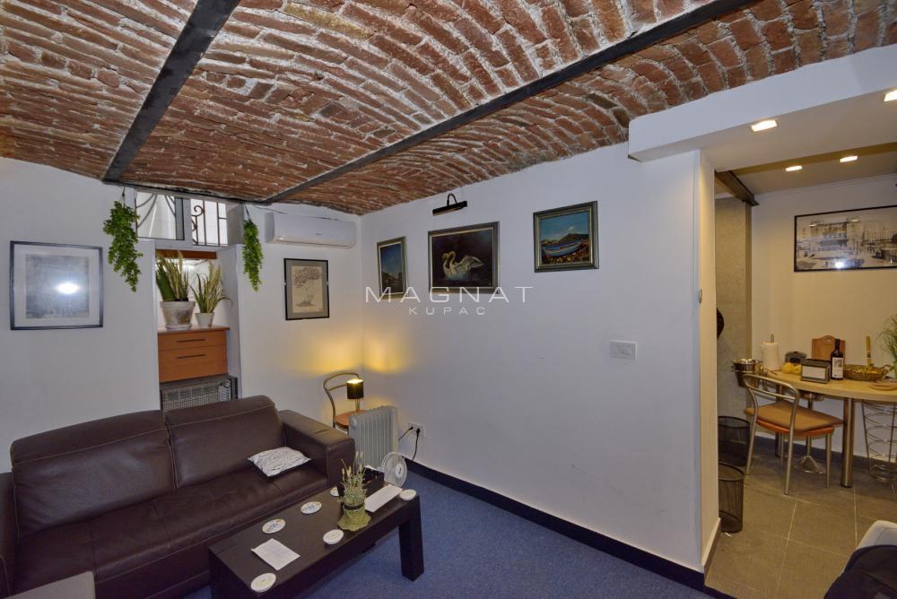 Stan na prodaju u Beogradu, Stari grad, jednosoban, 33m2, cena 159000 evra