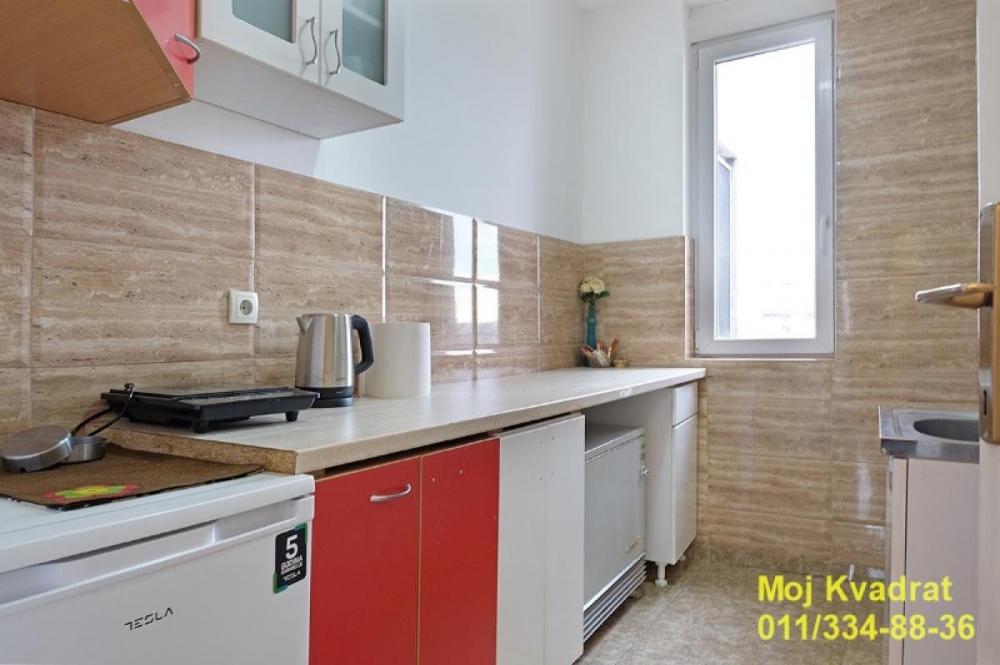 Stan na prodaju u Beogradu, Beograd (Ekonomski fakultet), trosoban, 66m2, cena 225000 evra