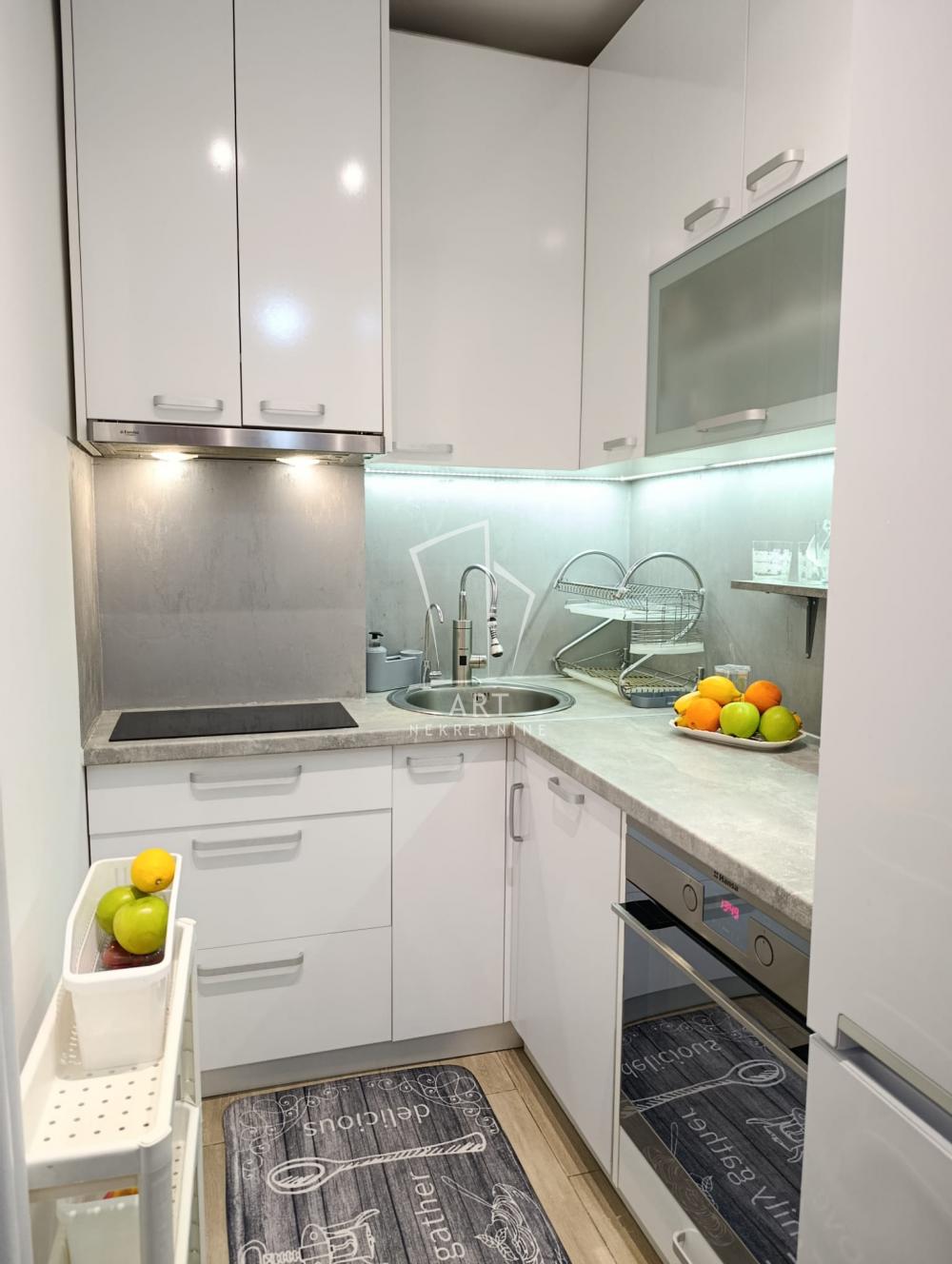 Stan na prodaju u Beogradu, Čukarica, jednosoban, 41m2, cena 135000 evra