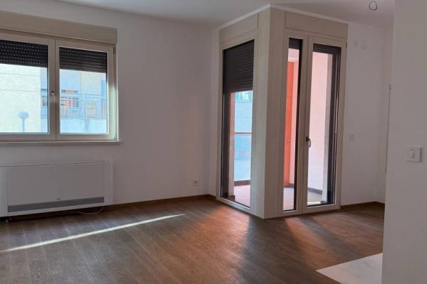 Stan na prodaju u Beogradu, Vračar, jednoiposoban, 41m2, cena 221500 evra