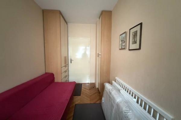 Stan na prodaju u Beogradu, Karaburma, dvosoban, 51m2, cena 145000 evra